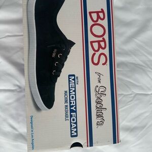 Skechers White Sneakers Lightweight Casual Design